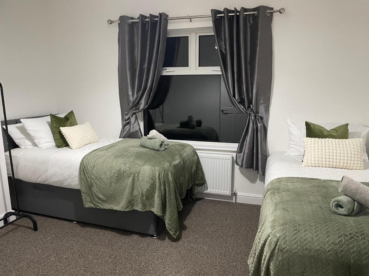 Comfy Home For Contractors And Families With Free Parking - Sage View Aldershot Luaran gambar