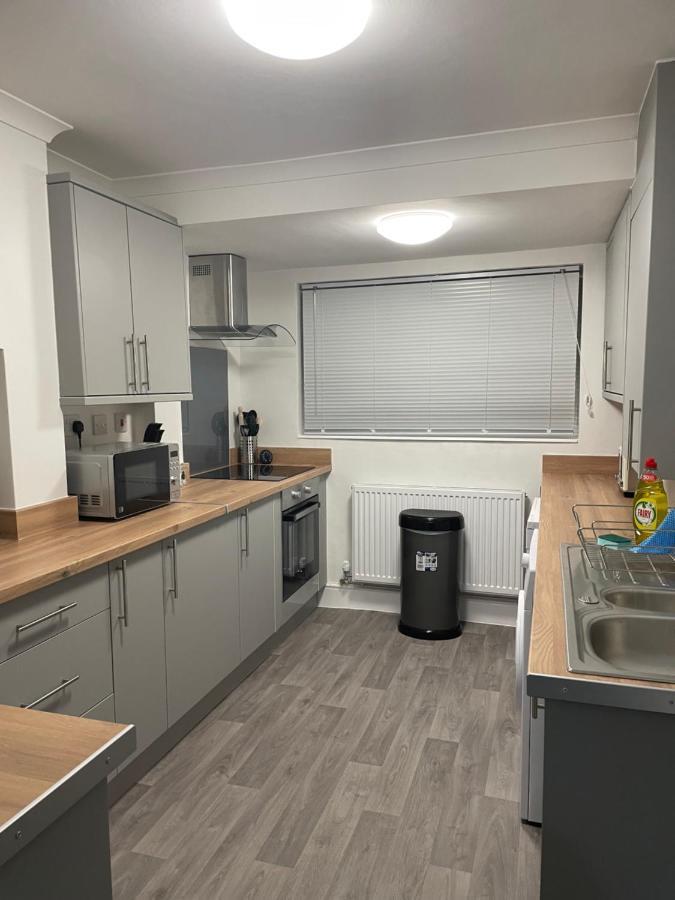 Comfy Home For Contractors And Families With Free Parking - Sage View Aldershot Luaran gambar