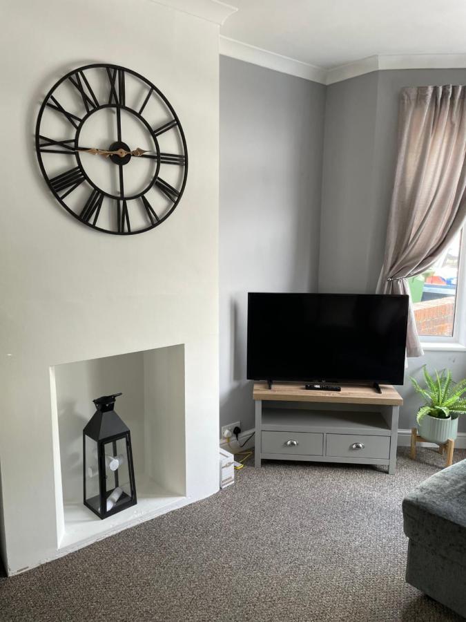 Comfy Home For Contractors And Families With Free Parking - Sage View Aldershot Luaran gambar
