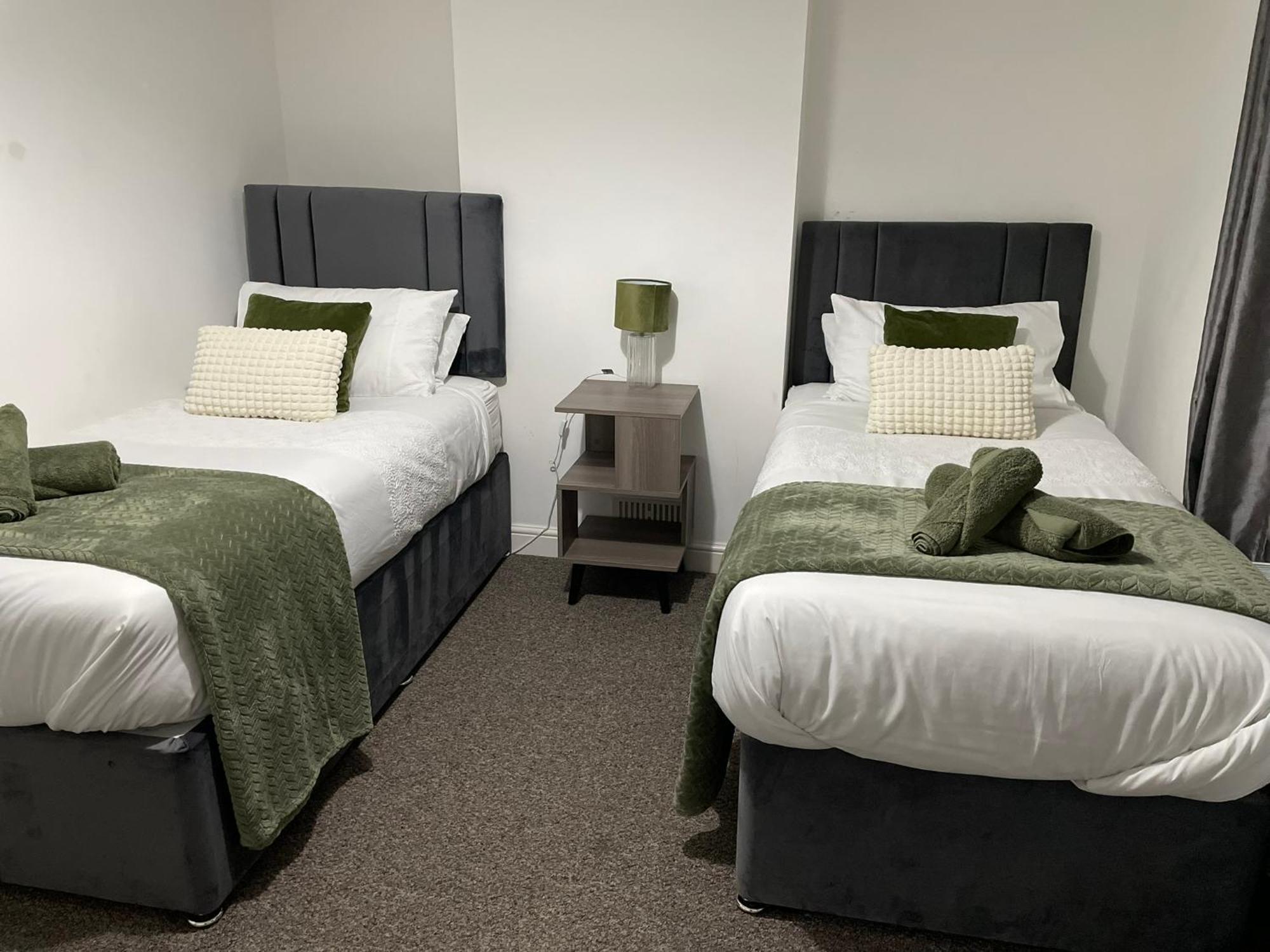 Comfy Home For Contractors And Families With Free Parking - Sage View Aldershot Luaran gambar